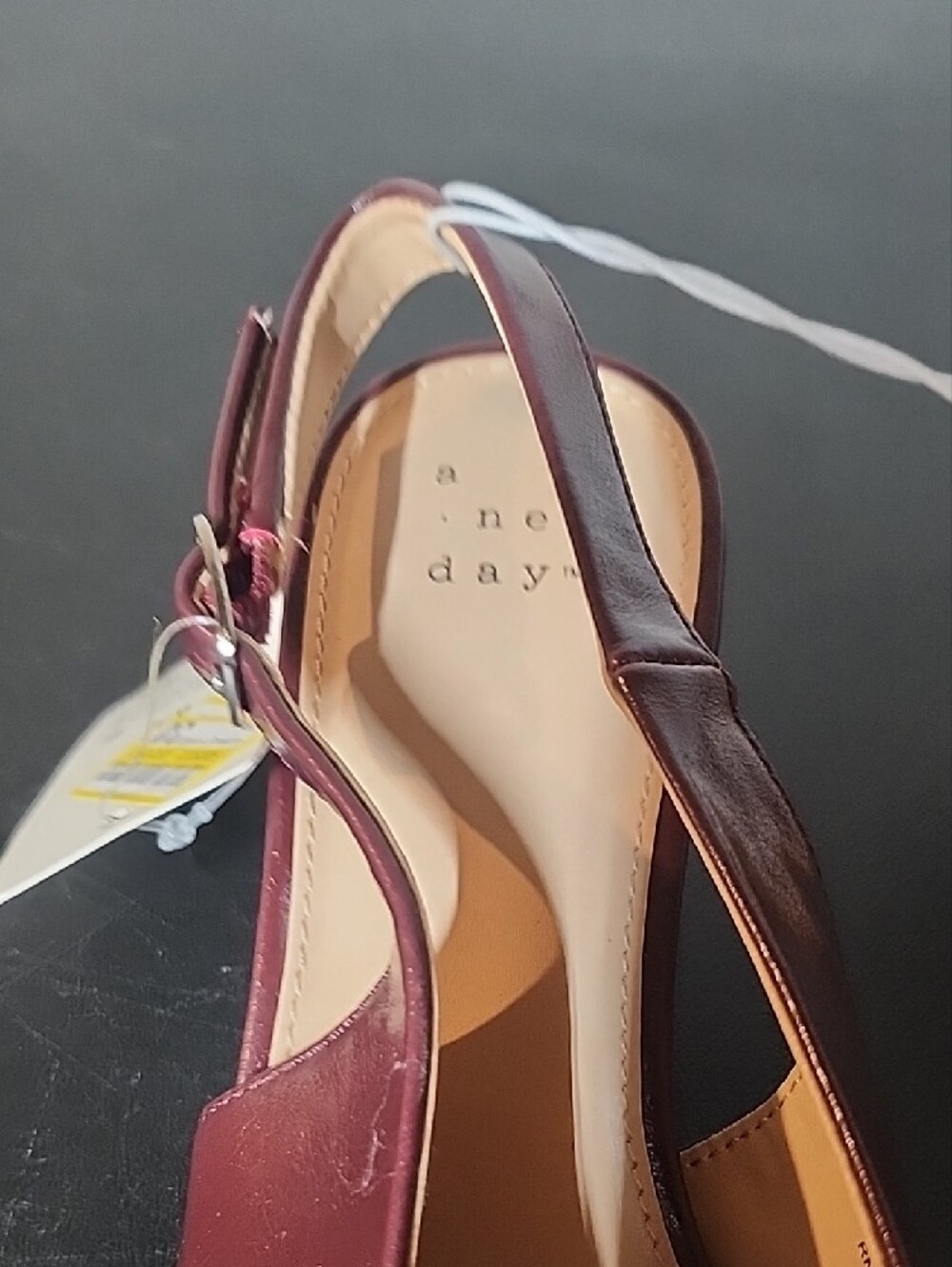 a new day Samantha Pointed Slingback Kitten Heels in Burgundy - Picture 7 of 8
